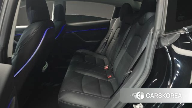 Tesla Model 3 2020 Черный из Кореи, фото 3