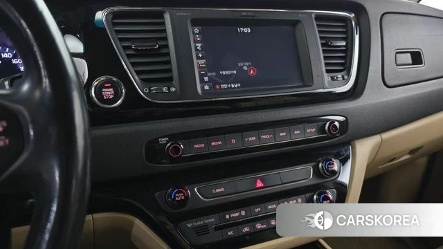 Kia The New Carnival 2019 Белый из Кореи, фото 3