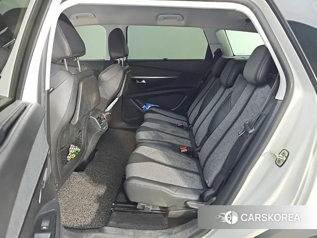 Peugeot 5008 second generation 2018 Белый из Кореи, фото 3