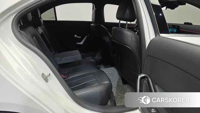 Mercedes-Benz A-Class W177 2025 Белый из Кореи, фото 3