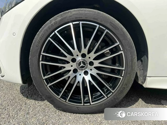 Mercedes-Benz C-class 2023 Белый из Китая, фото 3