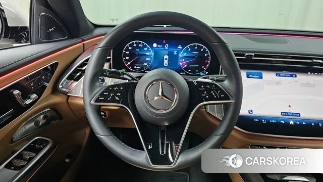 Mercedes-Benz E-Class W214 2024 Белый из Кореи, фото 3
