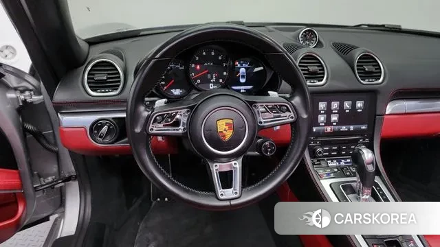 Porsche 718 Boxster 2024 Серебряный из Кореи, фото 3