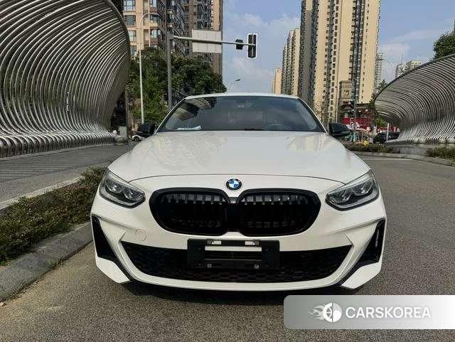 BMW 1 series 2021 Белый из Китая, фото 3