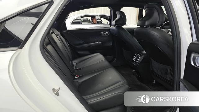 Hyundai Ionic 6 2022 Белый из Кореи, фото 3