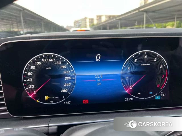 Mercedes-Benz GLE 2026 Черный из Китая, фото 3