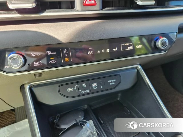 Kia The New Carnival 4th Generation 2025 Черный из Кореи, фото 3