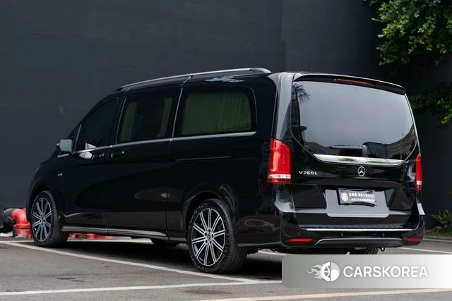 Mercedes-Benz V-Class 2024 Черный из Китая, фото 3