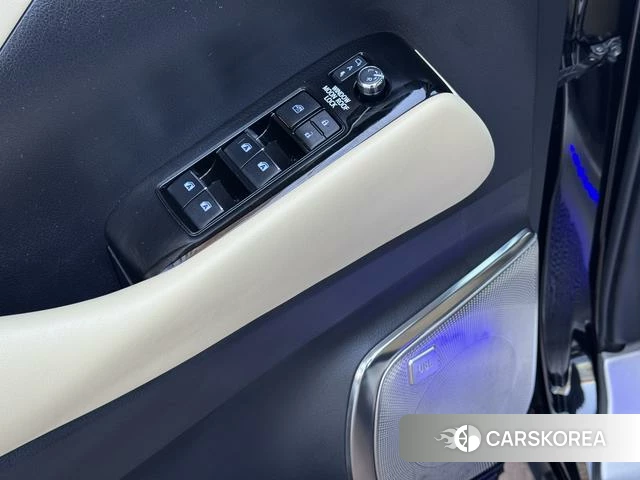 Toyota Alphard 2021 Черный из Китая, фото 3