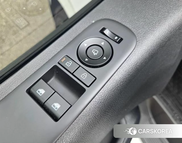 Hyundai ST1 2026 Белый из Кореи, фото 3