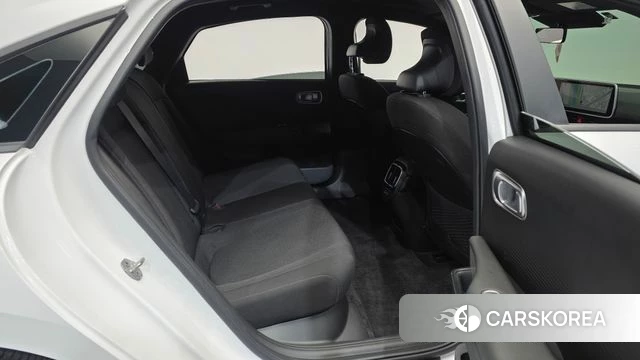 Hyundai Ionic 6 2024 Белый из Кореи, фото 3