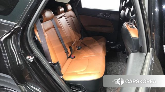 Kia Sportage 5th Generation Hybrid 2023 Черный из Кореи, фото 3