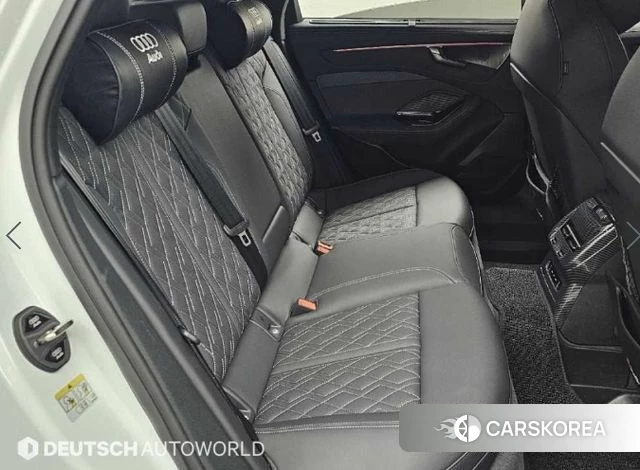 Audi A6 (C9) 2026 Белый из Кореи, фото 3
