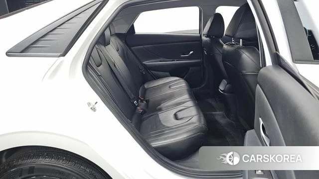 Hyundai Avante (CN7) 2022 Белый из Кореи, фото 3