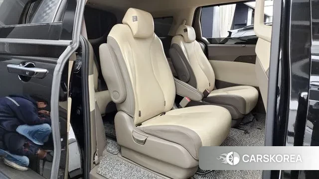 Kia Carnival 4th generation 2023 Черный из Кореи, фото 3
