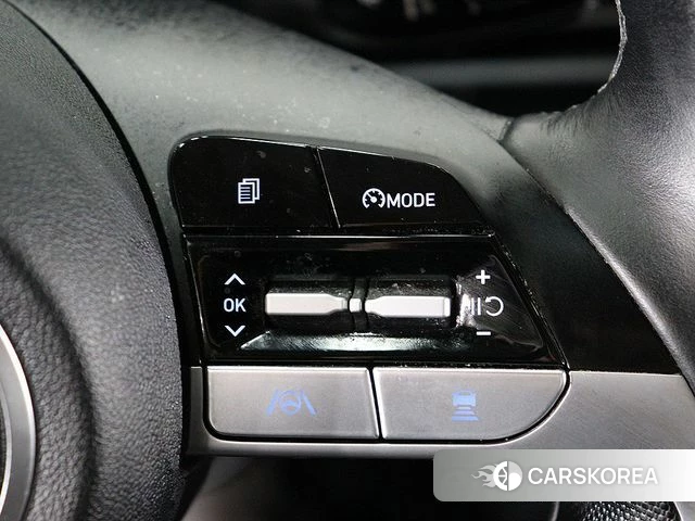 Hyundai Avante Hybrid (CN7) 2022 Белый из Кореи, фото 3