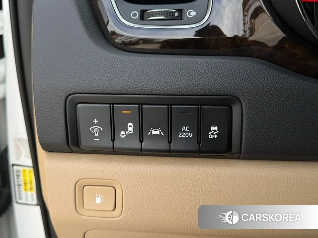 Kia The New Carnival 2018 Белый из Кореи, фото 3