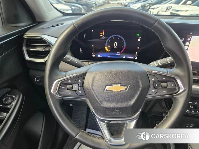Chevrolet (GM Daewoo) The New Trail Blazer 2023 Белый из Кореи, фото 4