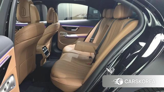 Mercedes-Benz E-Class W214 2024 Черный из Кореи, фото 3