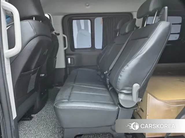 Hyundai Staria 2021 Черный из Кореи, фото 3