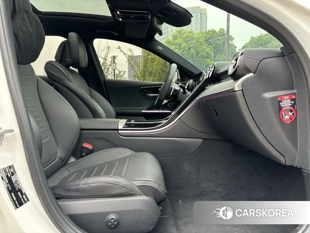 Mercedes-Benz C-class 2023 Белый из Китая, фото 3