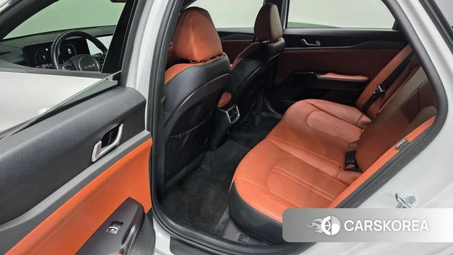 Kia The New K5 3rd generation 2024 Белый из Кореи, фото 3