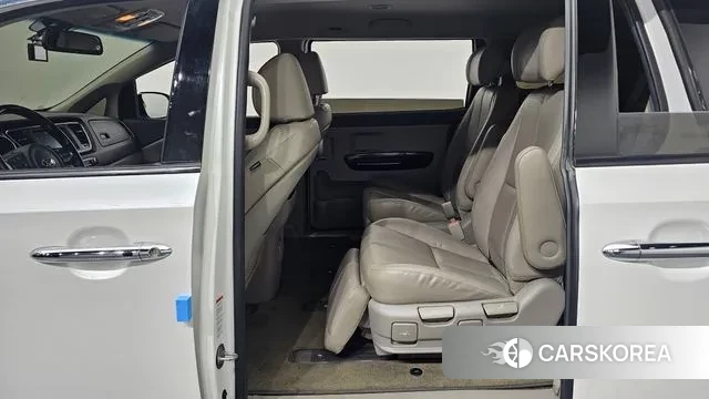Kia All New Carnival 2018 Белый из Кореи, фото 3
