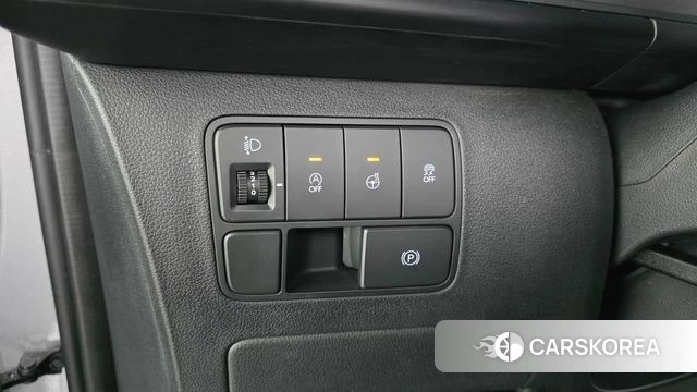 Hyundai Staria 2021 Серебряный из Кореи, фото 3