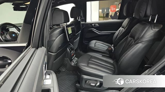 BMW X7 (G07) 2020 Черный из Кореи, фото 3