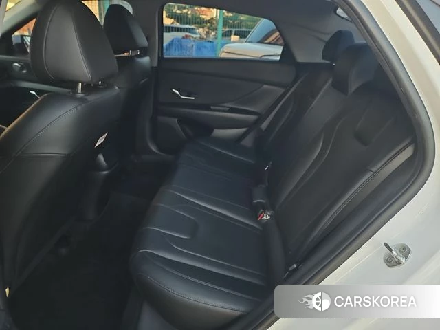 Hyundai Avante (CN7) 2021 Белый из Кореи, фото 3