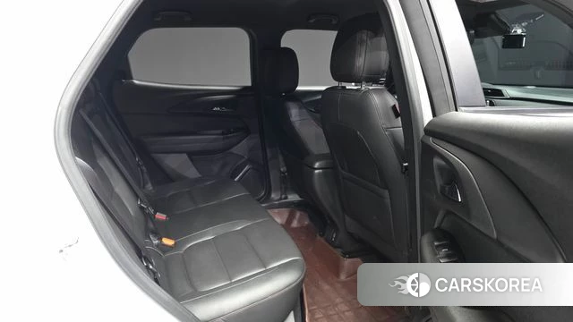 Chevrolet (GM Daewoo) Trailblazer 2021 Белый из Кореи, фото 3