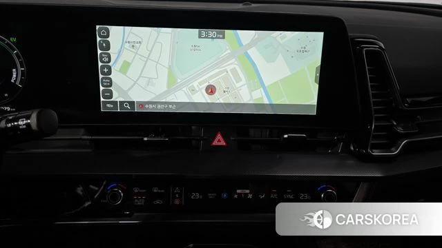 Kia Sportage 5th Generation Hybrid 2024 Белый из Кореи, фото 4