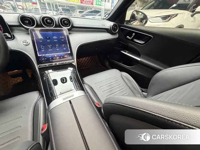 Mercedes-Benz C-class 2024 Белый из Китая, фото 3