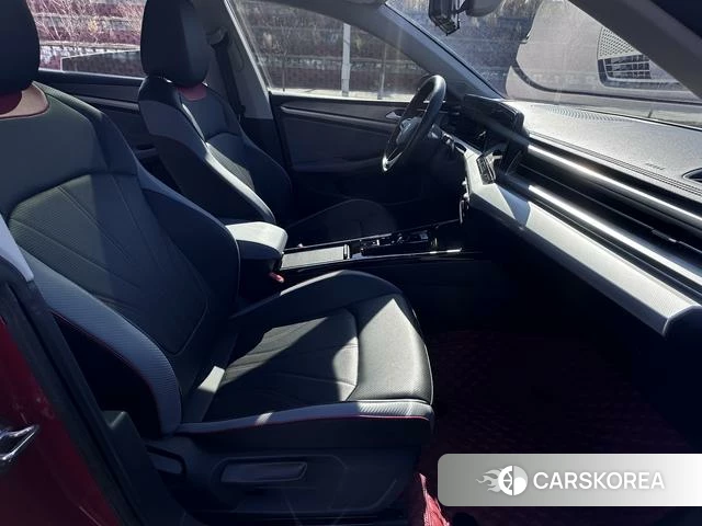Volkswagen Lamando 2022 Красный из Китая, фото 3