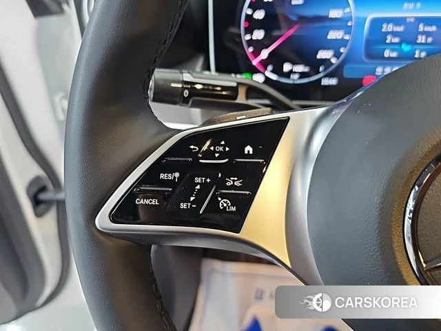 Mercedes-Benz GLC-Class X254 2025 Белый из Кореи, фото 3