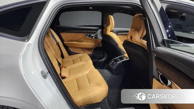 Volvo S90 2024 Белый из Кореи, фото 3