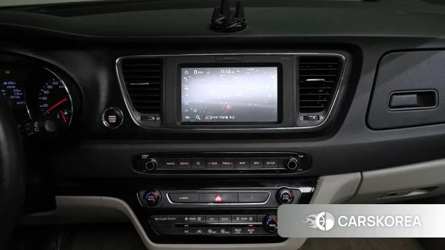 Kia The New Carnival 2018 Белый из Кореи, фото 3