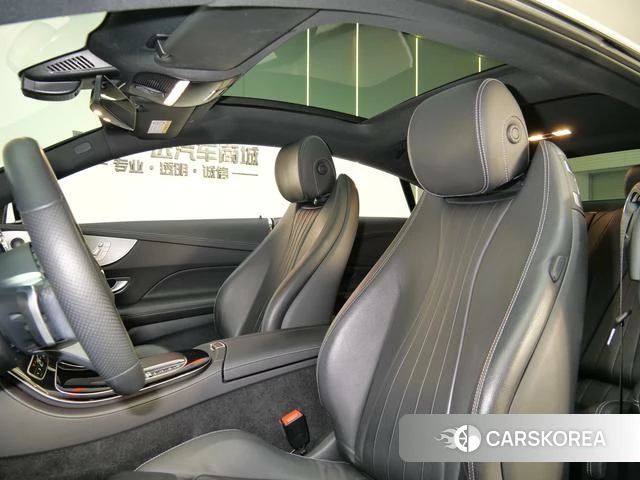 Mercedes-Benz E-Class 2021 Белый из Китая, фото 3
