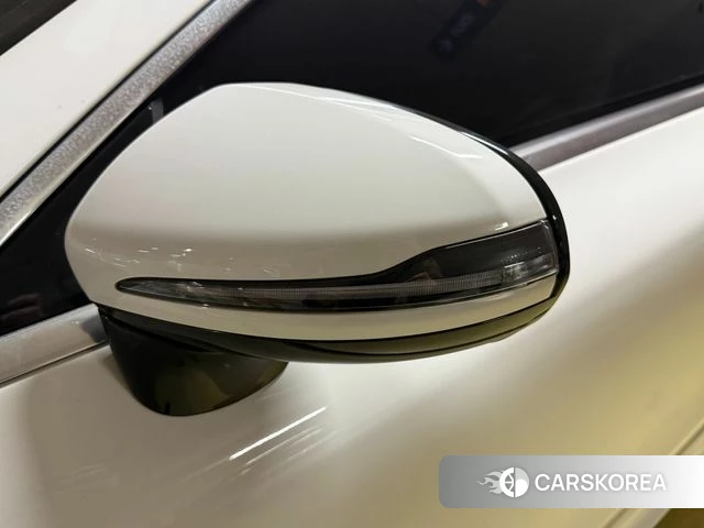 Mercedes-Benz E-Class W213 2018 Белый из Кореи, фото 4