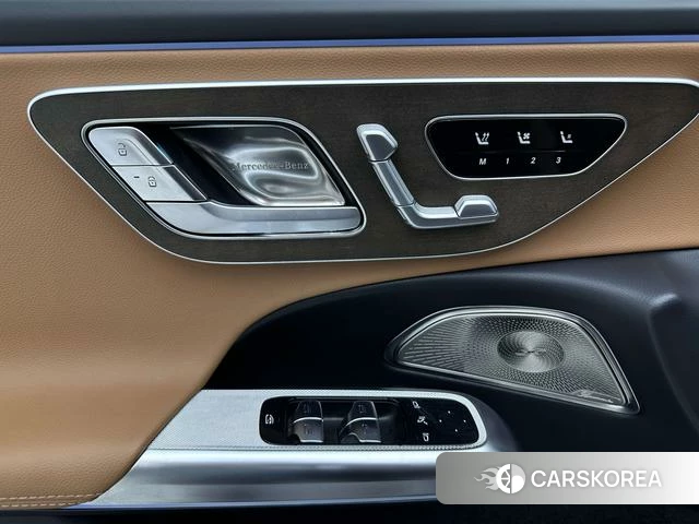 Mercedes-Benz E-Class 2025 Черный из Китая, фото 3