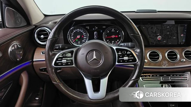 Mercedes-Benz E-Class W213 2019 Белый из Кореи, фото 3