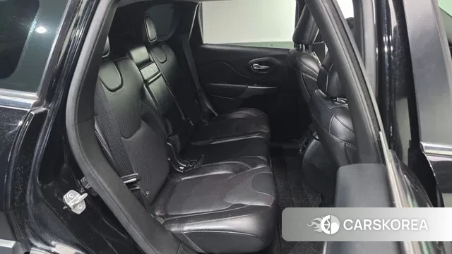 Jeep Cherokee (KL) 2018 Черный из Кореи, фото 3
