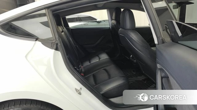 Tesla Model 3 2021 Белый из Кореи, фото 3