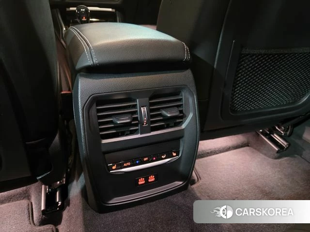 BMW 3 Series (G20) 2021 Белый из Кореи, фото 3