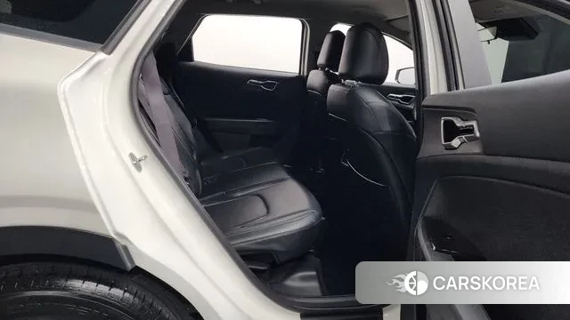 Kia Sportage 5th Generation 2021 Белый из Кореи, фото 3