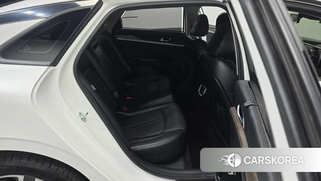 Kia K5 3rd generation 2019 Белый из Кореи, фото 3