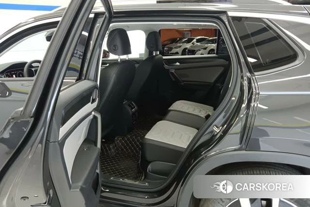 Volkswagen Tayron 2024 Черный из Китая, фото 3