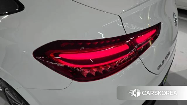 Mercedes-Benz GLE-Class W167 2026 Белый из Кореи, фото 3