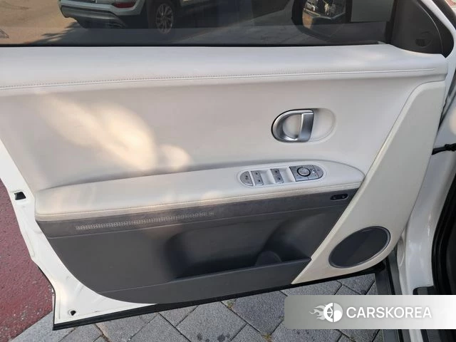 Hyundai Ionic 5 2022 Белый из Кореи, фото 3