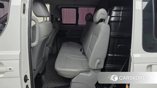 Hyundai The New Grand Starex 2018 Белый из Кореи, фото 3